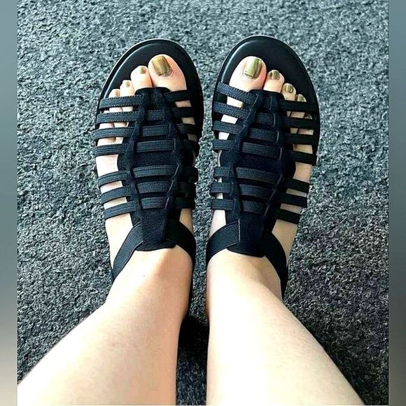 Eileen Fisher  - Picture 3 of 12